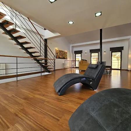 Casa Contemporanea Vakantiehuis *